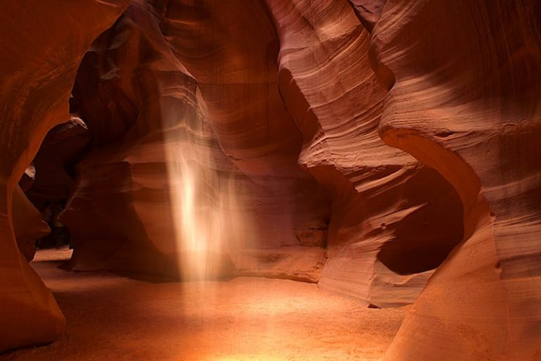 Combat Photography in Antelope Canyon