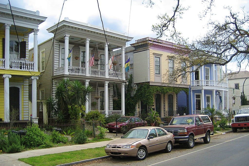 Esplanade Three Houses Photo by Infrogmation of New Orleans