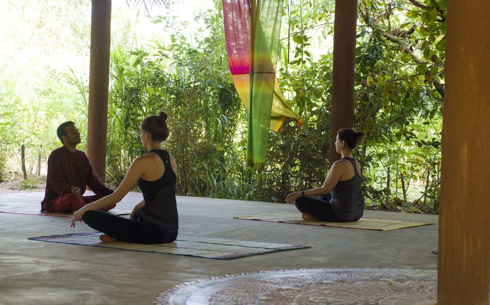 Yoga at the Mahagadera Wellness Retreat (from @justinpluslauren)