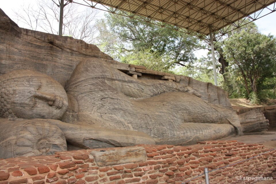 Reclining Buddha at Polonnaruwauwa - Photo by Kathleen Poon @ Kat Pegi Mana: Where Is Kat Going
