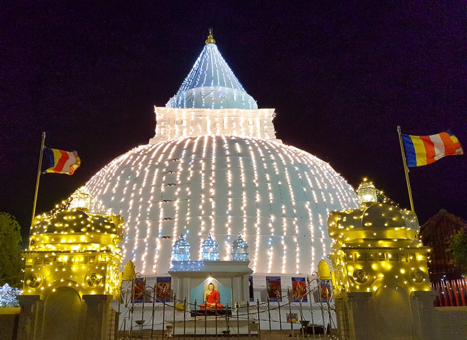 Tissamaharama Stupa at night - photo by Alana Tagliabue @ Family Bites Travel  