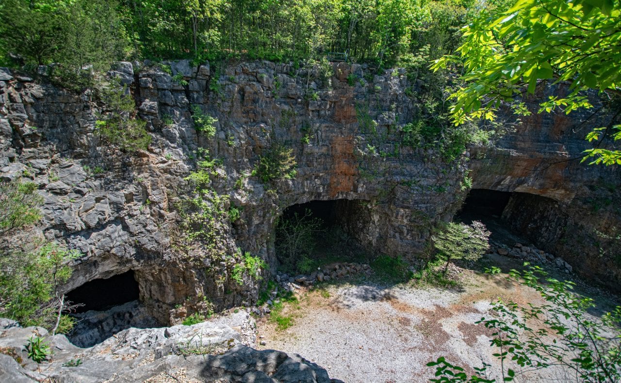 3 Caves Hike Huntsville Alabama.2