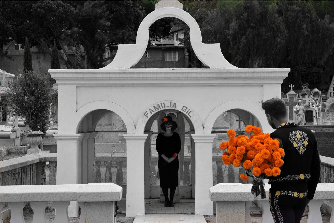 Gil Family grave in Tijuana