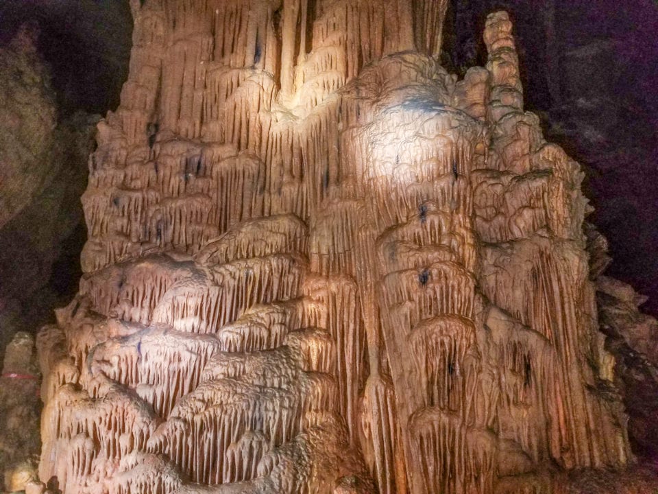 Fountain Cave- Grand Caverns- formations on adventure tour
