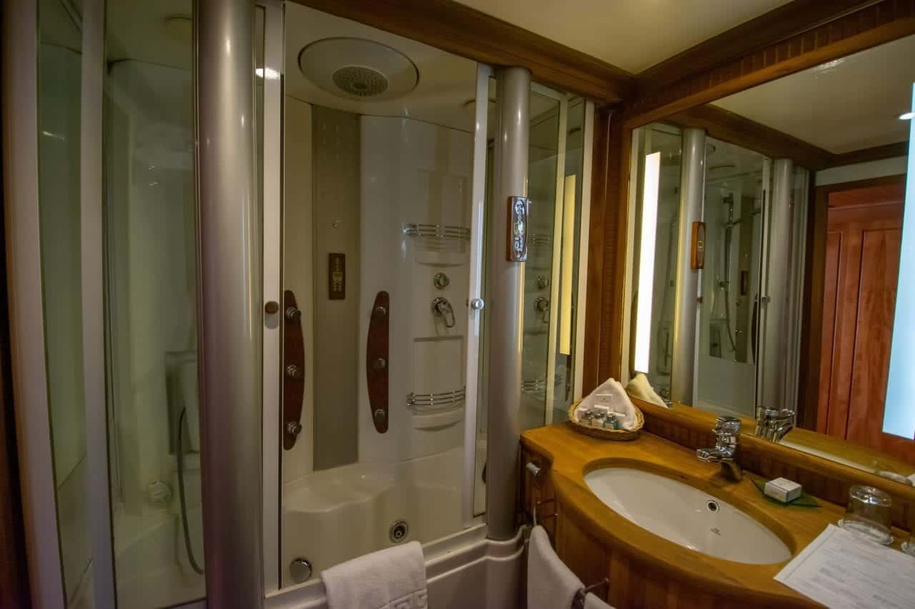 Cruise ship deluxe shower