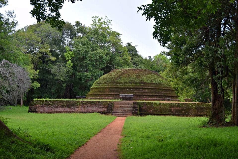 The stupa near Pidurangala Rock where King Kashyapa is said to have been cremated. 