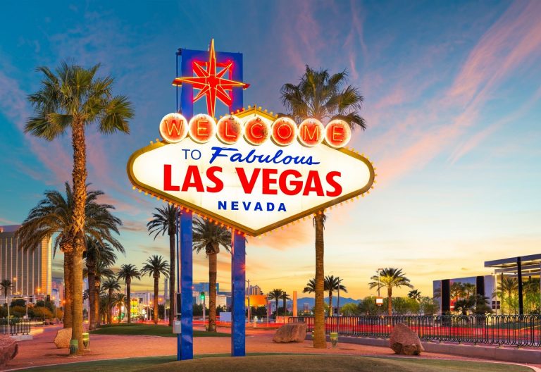 Las Vegas Adventures - Best Day Trips from the Entertainment Capital of the World