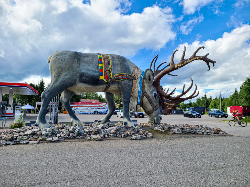 Reindeer statue at a shopping center in Ylläs Finland