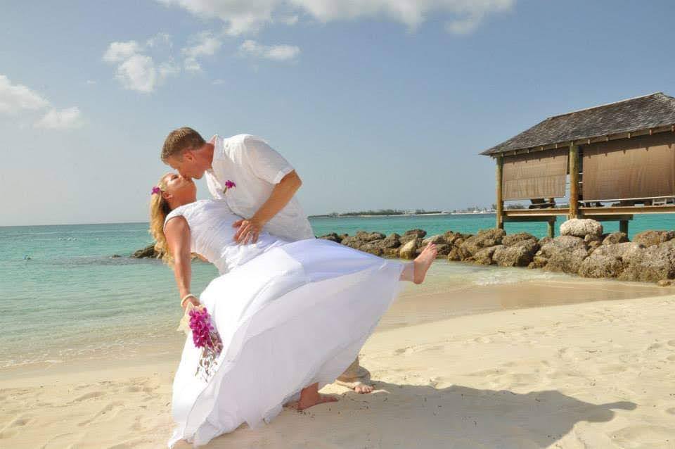 Ed dips Jenn and Wedding Sandals Royal Bahamian 2013